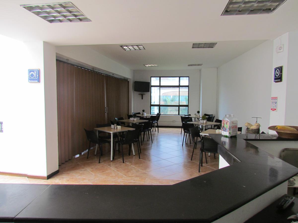 Hotel Plaza Mayor Medellín Exteriör bild