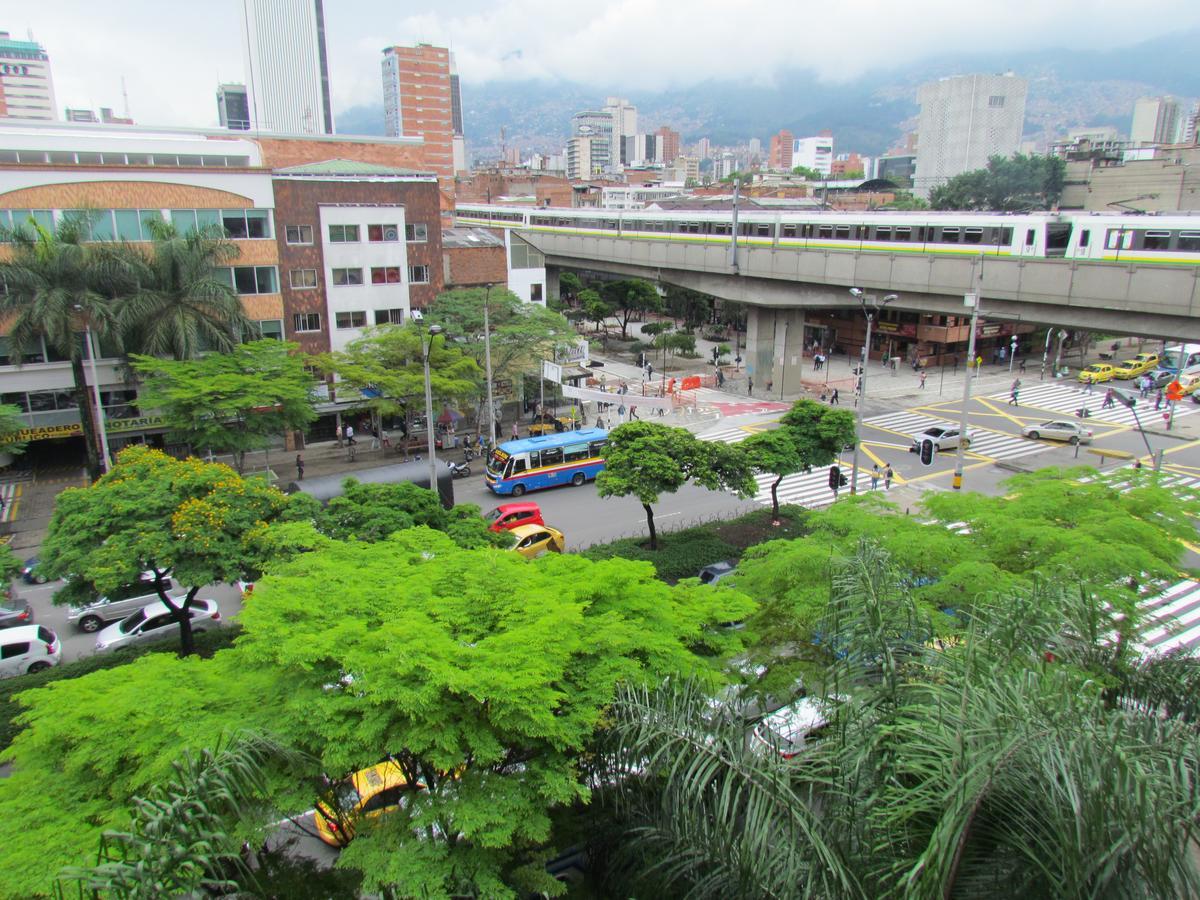 Hotel Plaza Mayor Medellín Exteriör bild